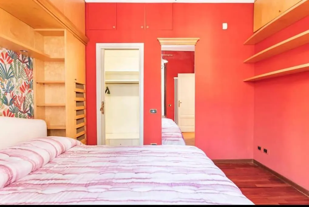Appartamento Parcheggio & Idromassaggio Brera Milano Italia